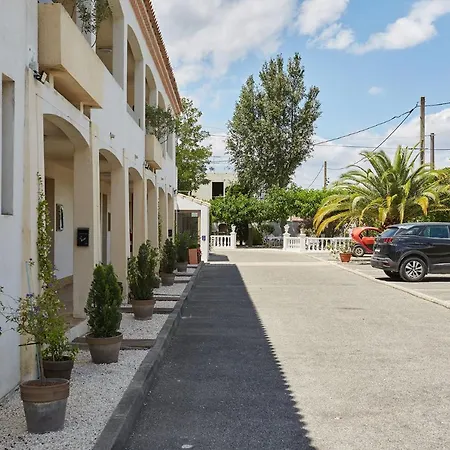 Logis Le Rodin Arlés