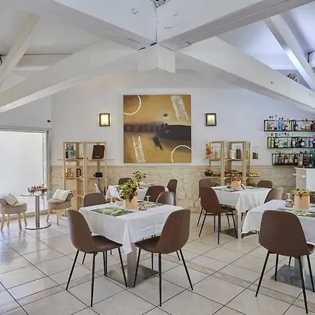 Hotel Logis Le Rodin 4*